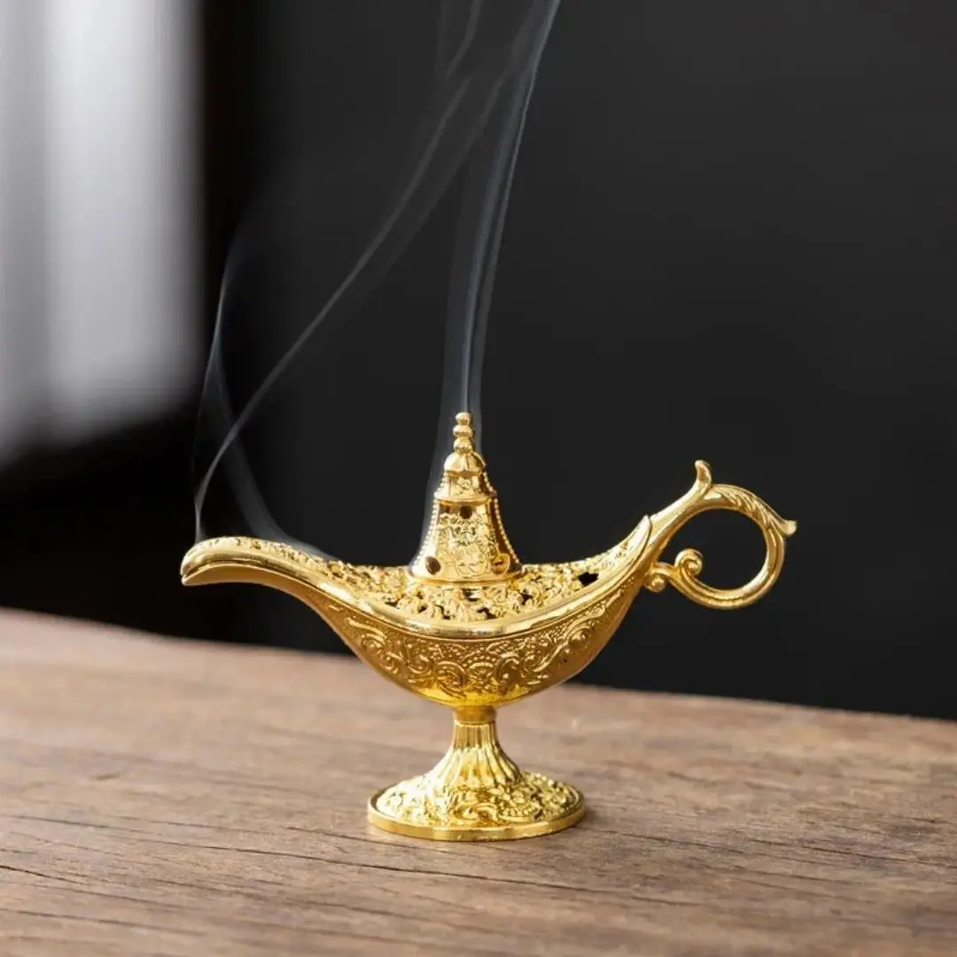 Home Fragrance Lamp - 魔法のランプが付いた、アンティーク調のアラジン香炉。バフール（香料）を焚くのに適しており、雲の形をした香料タブレット（オプション）も付属。インテリア装飾、ルームフレグランス、アロマセラピー用としてご使用いただけます。